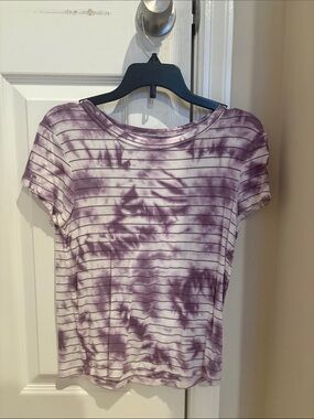 American Eagle Purple Tie-Dye Striped Short Sleeve Tee